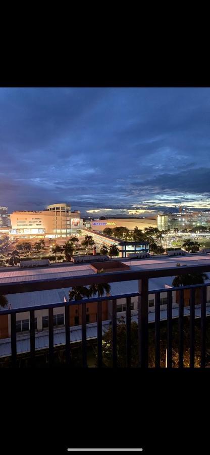 Azenith Staycation At Sea Residences Moa ปาไซ ภายนอก รูปภาพ